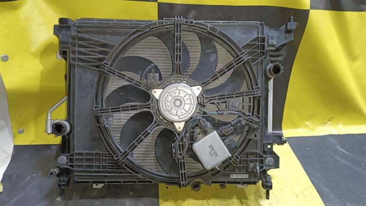 Радиатор основной Ниссан Нот в Ирбите 105188