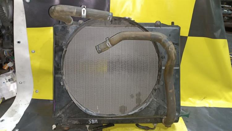 Радиатор основной Мицубиси Паджеро в Ирбите 105204