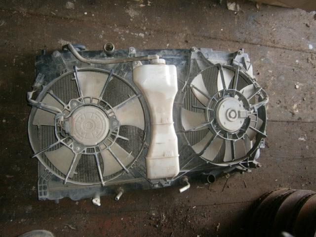 Радиатор основной Хонда Джаз в Ирбите 1289