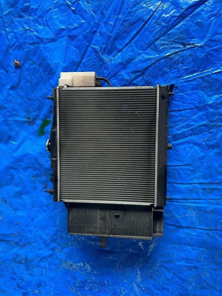 Радиатор основной Ниссан Куб в Ирбите 245900