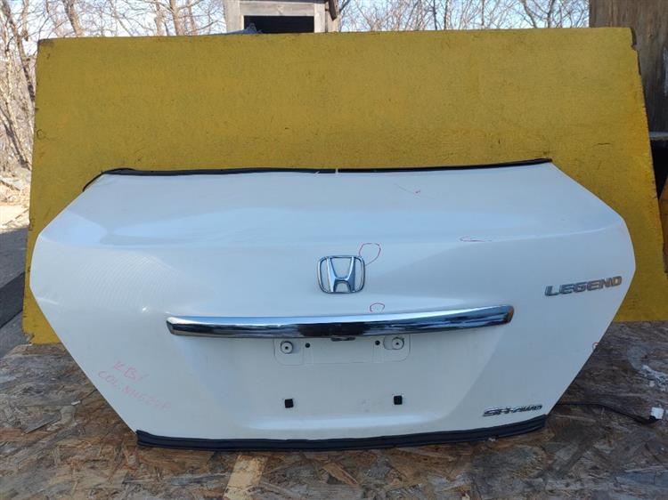 Крышка багажника Хонда Легенд в Ирбите 50805