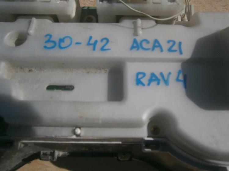 Спидометр Тойота РАВ 4 в Ирбите 63634
